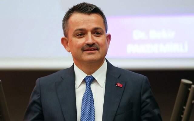 forumagel.com Bakan Pakdemirli'nin Konuşması Sırasında 'Ben PKK'lıyım' Diyen Vatandaş: 10 Yıldır AK Partiliyim, Te forumagel.com Bakan Pakdemirli'nin Konuşması Sırasında 'Ben PKK'lıyım' Diyen Vatandaş: 10 Yıldır AK Partiliyim, Te