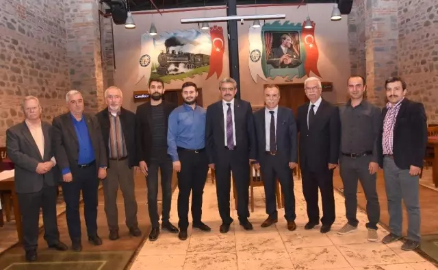 Başkan Alıcık Mimar ve Mühendislerle Bir Araya Geldi Başkan Alıcık Mimar ve Mühendislerle Bir Araya Geldi