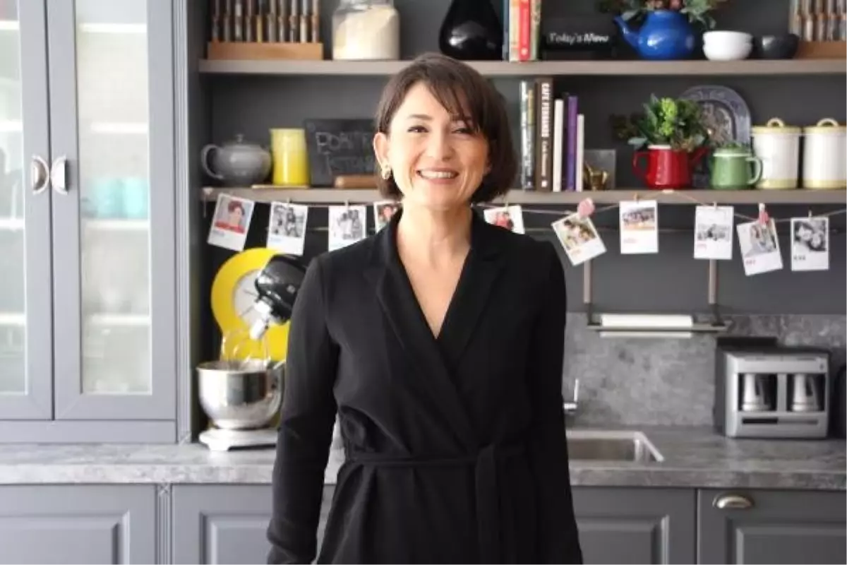 Bebeğin Doğum Anında Anneden Aldığı Sıvı, İlk Hayat Yudumudur'