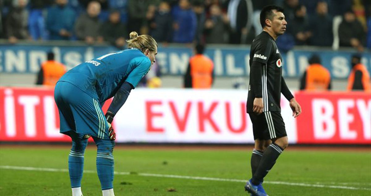 Beşiktaş'ta Bekleneni Veremeyen Loris Karius'u 2 Takım İstiyor!