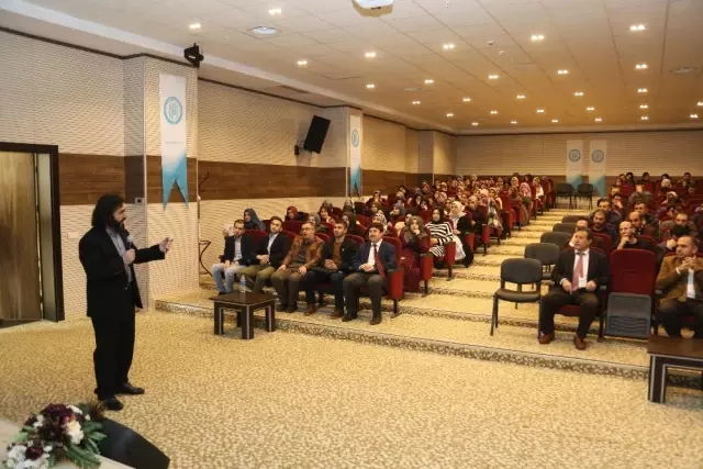 Beü'de 'Evrim ve Kur'an'da Yaratılış' Semineri Beü'de 'Evrim ve Kur'an'da Yaratılış' Semineri