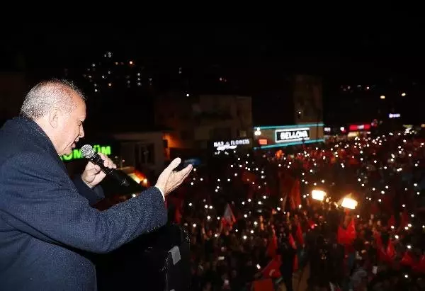 Cumhurbaşkanı Erdoğan Sarıyer'de Konuştu Cumhurbaşkanı Erdoğan Sarıyer'de Konuştu
