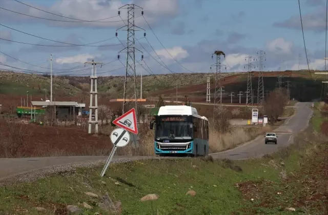 Diyarbakır'da Kırsal Mahalleler Toplu Taşıma Hizmetine Kavuştu Diyarbakır'da Kırsal Mahalleler Toplu Taşıma Hizmetine Kavuştu