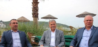 Dr. Mehmet Nil Hıdır ve Dr. Tahir Ateş Turizmcilerle Bir Araya Geldi