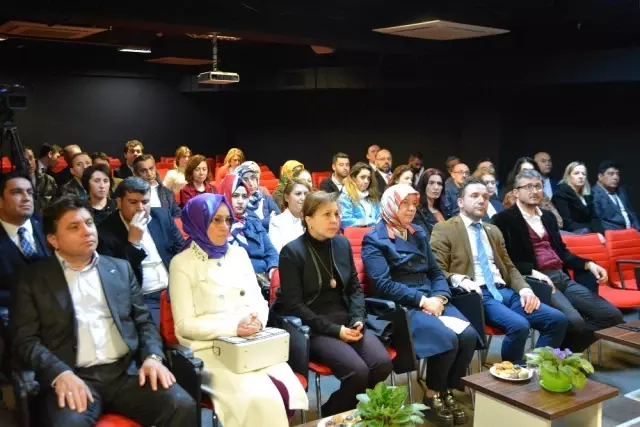 Hastaların Ayağına Sağlık Hizmetini Götüren Personele Teşekkür Belgesi Hastaların Ayağına Sağlık Hizmetini Götüren Personele Teşekkür Belgesi