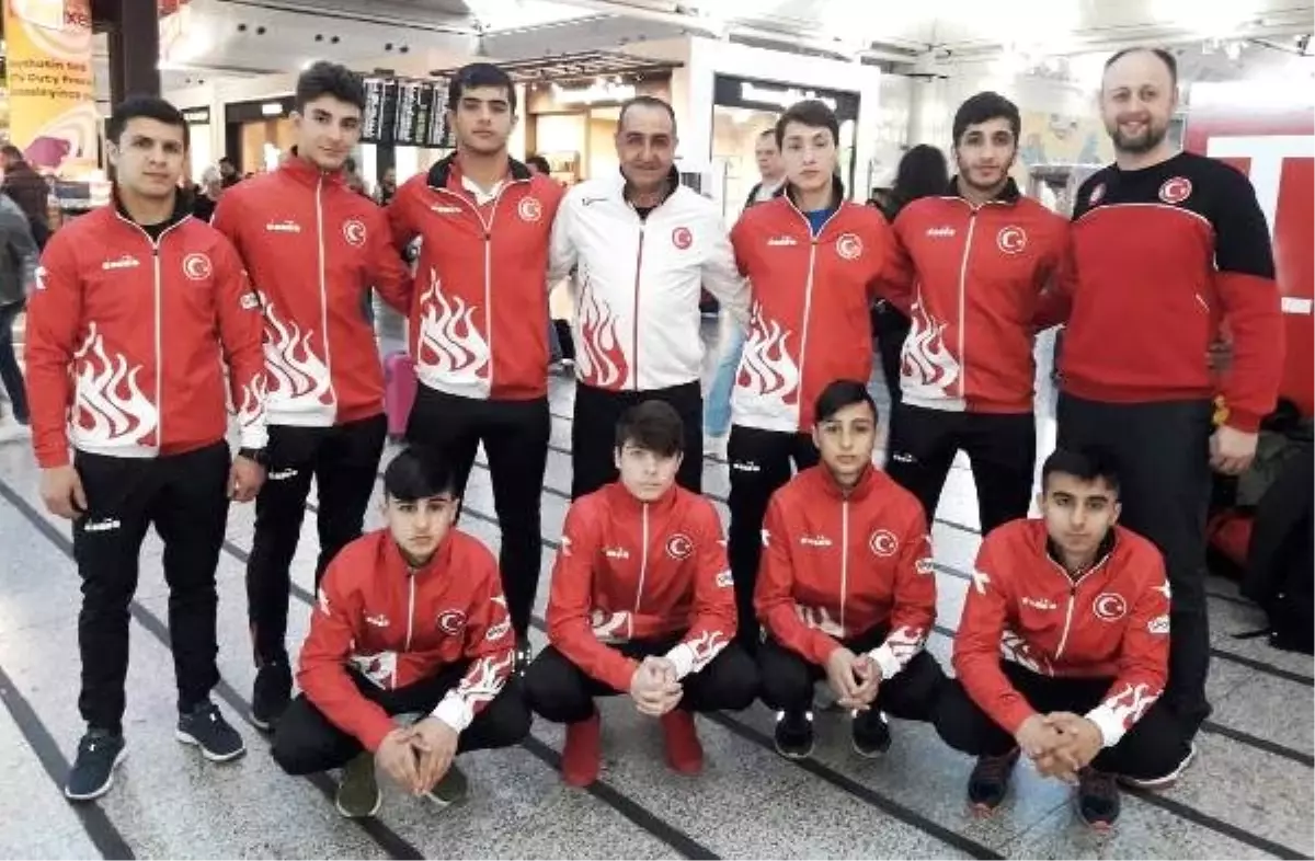Judo Ümit Milli Takımı Rusya'ya Gitti