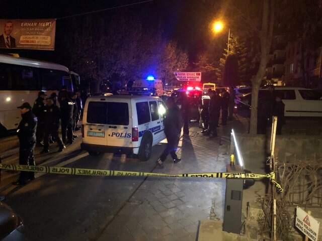 Kadın Polis, zabita Nişanlısını silahla Vurup, İntihar Etti