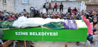 Ezine'deki Kazada Ölen Öğrencinin Cenazesi Toprağa Verildi