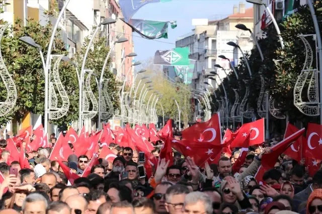 Sakarya'da Cumhur İttifakı'ndan 'Sevgi Yürüyüşü' Sakarya'da Cumhur İttifakı'ndan 'Sevgi Yürüyüşü'
