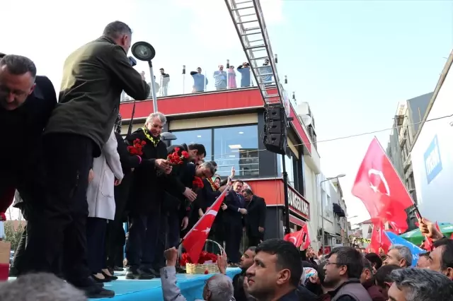 Sakarya'da Cumhur İttifakı'ndan 'Sevgi Yürüyüşü' Sakarya'da Cumhur İttifakı'ndan 'Sevgi Yürüyüşü'