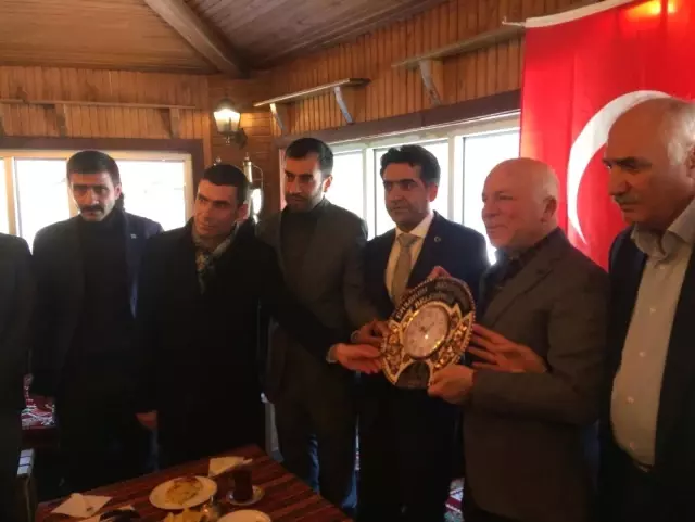 Seçim Sürecine Ülkücü Damga Seçim Sürecine Ülkücü Damga