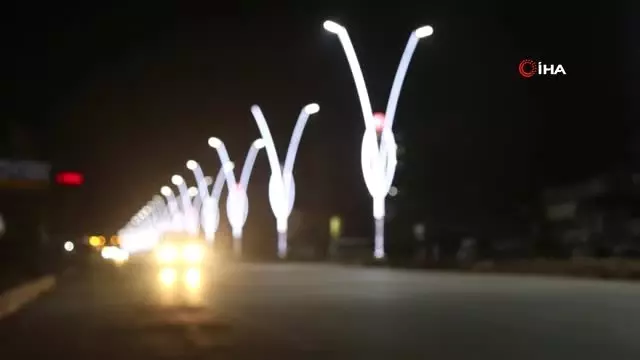Silopi Belediyesi'nden Modern Işıklandırmalar ve Peyzaj Çalışmaları Silopi Belediyesi'nden Modern Işıklandırmalar ve Peyzaj Çalışmaları