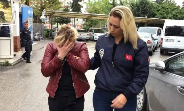 Sosyal Medyada Fuhuş Rezaleti! Ellerini Bağlayıp Cinsel İlişki Görüntülerini Çektiler