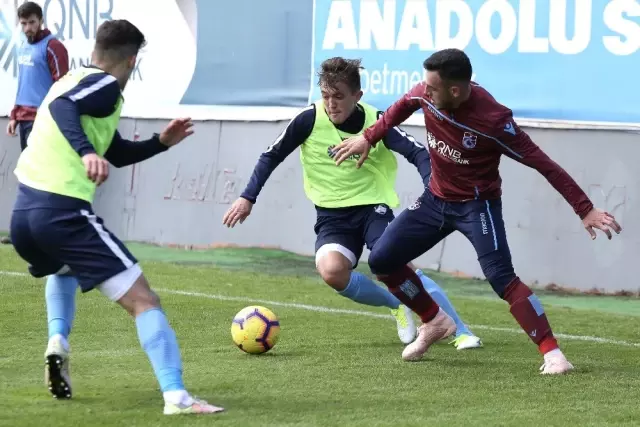Trabzonspor, Hazırlık Maçında 1461 Trabzon'u 2-1 Yendi