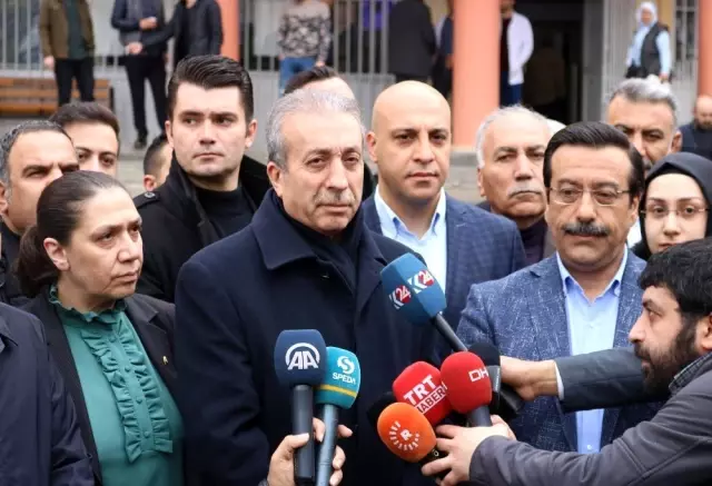 AK Parti Diyarbakır Büyükşehir Belediye Başkan Adayı Atilla Oyunu Kullandı AK Parti Diyarbakır Büyükşehir Belediye Başkan Adayı Atilla Oyunu Kullandı
