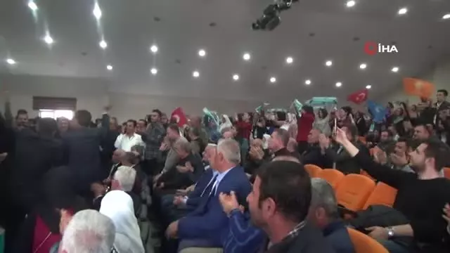 AK Parti Şırnak'ta Kutlamalara Başladı AK Parti Şırnak'ta Kutlamalara Başladı
