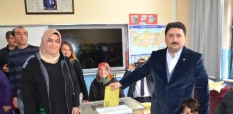 Balıkesir Büyükşehir ve İlçe Belediye Başkanları Oylarını Kullandı