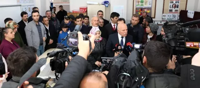 Başkan Sekmen Oyunu Kullandı Başkan Sekmen Oyunu Kullandı
