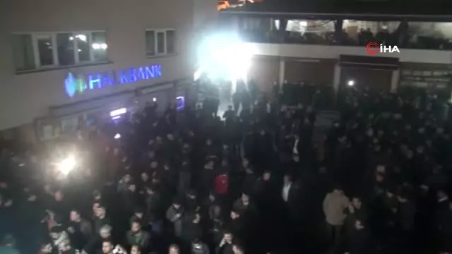 Bitlis'te Halk Seçimini AK Parti'den Yana Kullandı Bitlis'te Halk Seçimini AK Parti'den Yana Kullandı