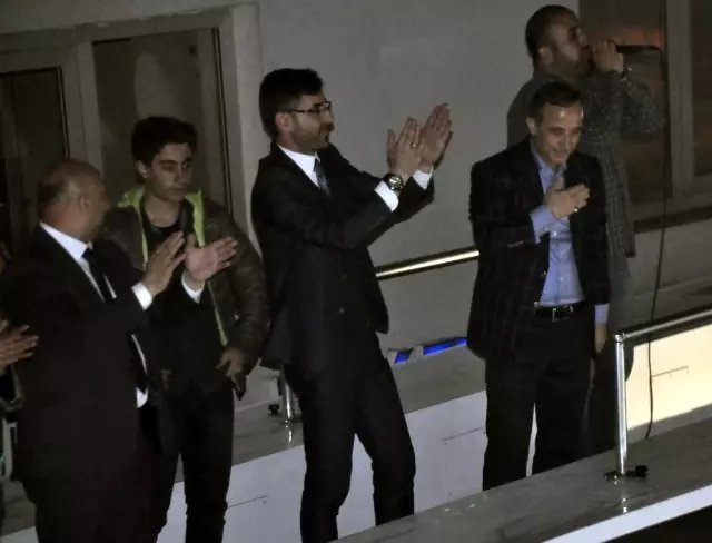 Bitlis'te Halk Seçimini AK Parti'den Yana Kullandı Bitlis'te Halk Seçimini AK Parti'den Yana Kullandı