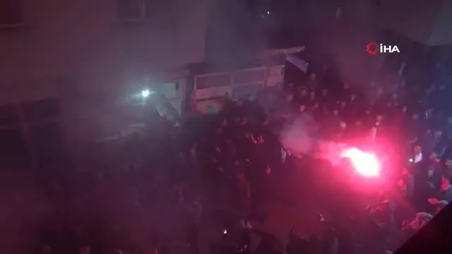 Bitlis'te Halk Seçimini AK Parti'den Yana Kullandı Bitlis'te Halk Seçimini AK Parti'den Yana Kullandı