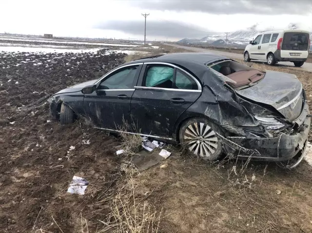 Güncelleme - Belediye Başkan Adayı Trafik Kazasında Yaralandı Güncelleme - Belediye Başkan Adayı Trafik Kazasında Yaralandı