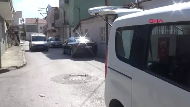 Manisa Felçli Kadın Oyunu Seyyar Sandıkta Oy Kullandı Manisa Felçli Kadın Oyunu Seyyar Sandıkta Oy Kullandı