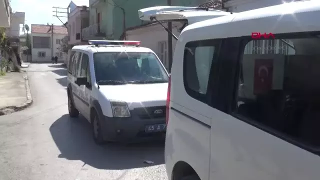 Manisa Felçli Kadın Oyunu Seyyar Sandıkta Oy Kullandı Manisa Felçli Kadın Oyunu Seyyar Sandıkta Oy Kullandı