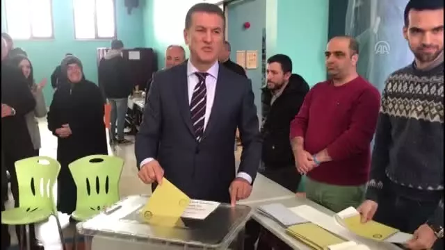 Mustafa Sarıgül, Oyunu Kullandı Mustafa Sarıgül, Oyunu Kullandı