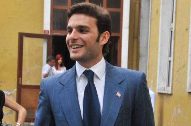 Siyasete Atılan Mehmet Aslan'ın Partisi İstanbul Kağıthane'de İkinci Olarak Tamamladı!