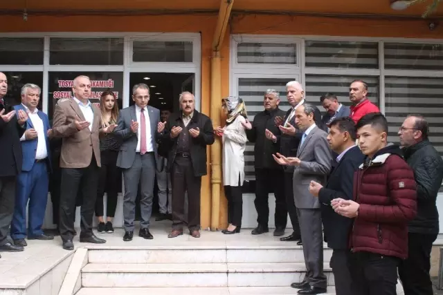 Tosya Sosyal Market İhtiyaç Sahiplerine Hizmet Vermeye Başladı Tosya Sosyal Market İhtiyaç Sahiplerine Hizmet Vermeye Başladı