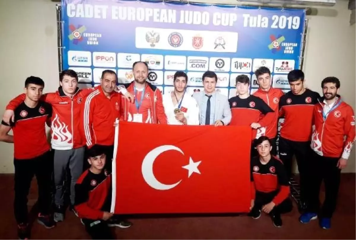 Ümitler Judo Avrupa Kupası'nda Musa Şimşek Altın Madalya Kazandı