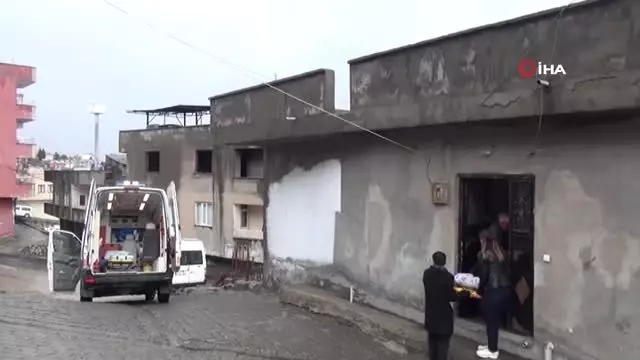 Yaşlı ve Hasta Vatandaş Oyunu Ambulansta Kullandı Yaşlı ve Hasta Vatandaş Oyunu Ambulansta Kullandı