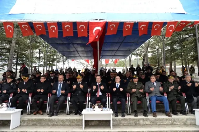 2'nci İnönü Zaferi'nin 98. Yıl Dönümü Kutlandı 2'nci İnönü Zaferi'nin 98. Yıl Dönümü Kutlandı