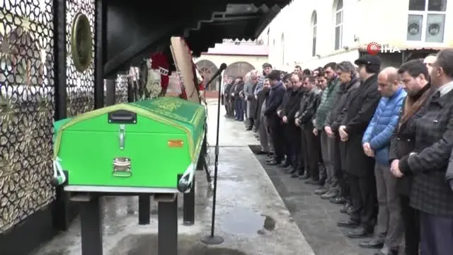 Belediye Başkanı Yaralanmış, Yeğeni Hayatını Kaybetmişti... Dölekli Son Yolculuğuna Uğurlandı Belediye Başkanı Yaralanmış, Yeğeni Hayatını Kaybetmişti... Dölekli Son Yolculuğuna Uğurlandı