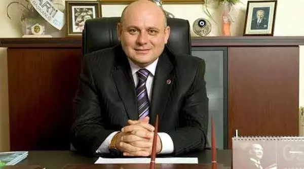 Denizli'de Zolan'ın Oyları Arttı Ancak 4 İlçe CHP'ye Geçti