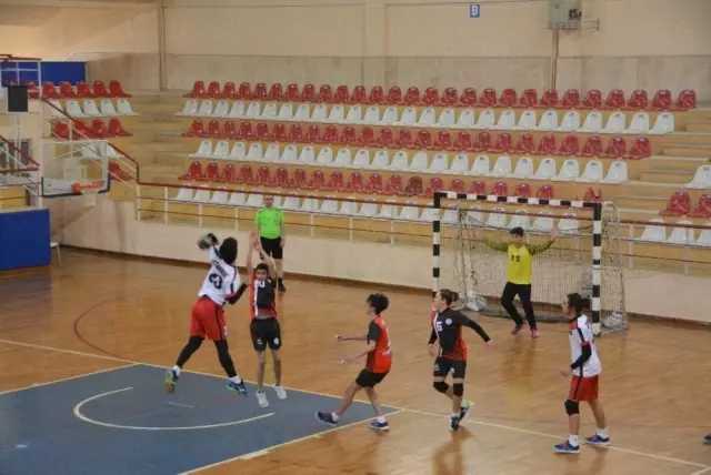 Hentbolda Finalistler Belli Oldu