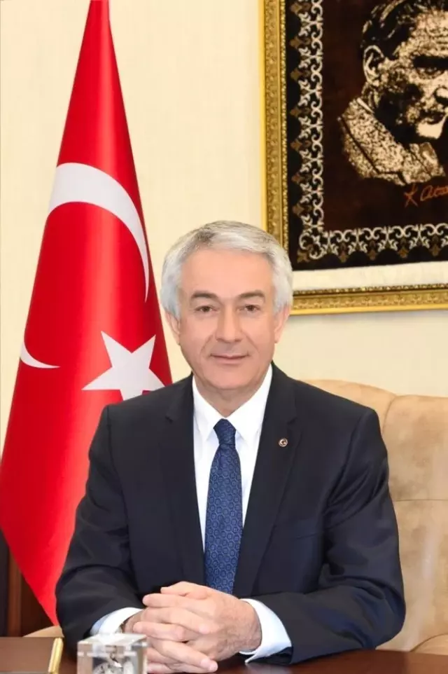 Isparta'da '9 İlçe Ak Parti, 3 İlçe de MHP, CHP ve İp' Dedi