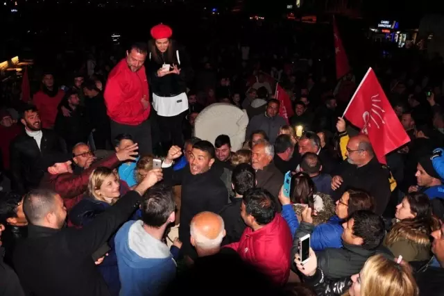 İzmir'in O İlçesinde CHP'nin Üst Üste 7'inci Zaferi İzmir'in O İlçesinde CHP'nin Üst Üste 7'inci Zaferi