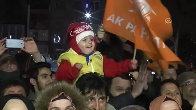 Seçim Kutlaması Seçim Kutlaması