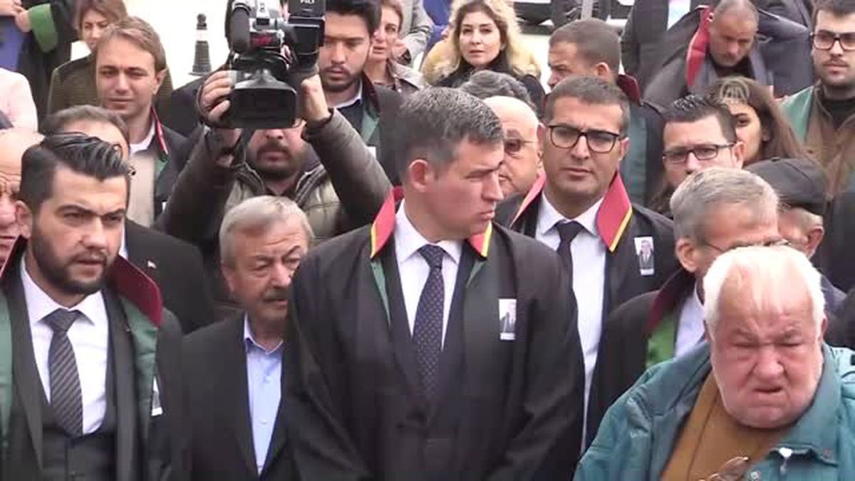 Uşak Barosu Başkanı Kargı'nın Cenazesi Toprağa Verildi
