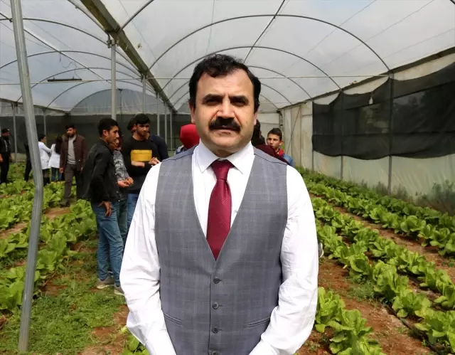 Ata Tohumları' Öğrencilerin Elinde Hayat Bulacak Ata Tohumları' Öğrencilerin Elinde Hayat Bulacak