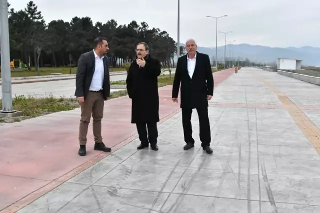 Başkan Zihni Şahin, İlçe Turunda Başkan Zihni Şahin, İlçe Turunda