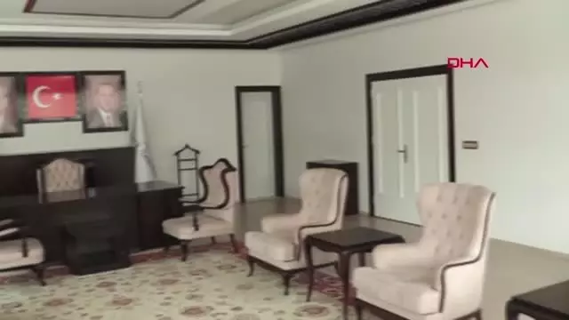 Kahramanmaraş Başkan Seçildi, İlk İcraatı Makam Odasının Kapısını Söktürmek Oldu