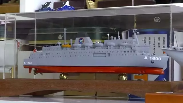 Yüzen Askeri Üs' Denizle Buluşmadan Maketini Yaptı - Kocaeli Yüzen Askeri Üs' Denizle Buluşmadan Maketini Yaptı - Kocaeli