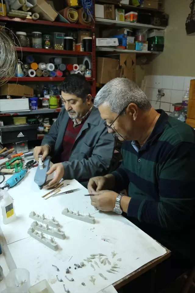 Yüzen Askeri Üs' Denizle Buluşmadan Maketini Yaptı Yüzen Askeri Üs' Denizle Buluşmadan Maketini Yaptı