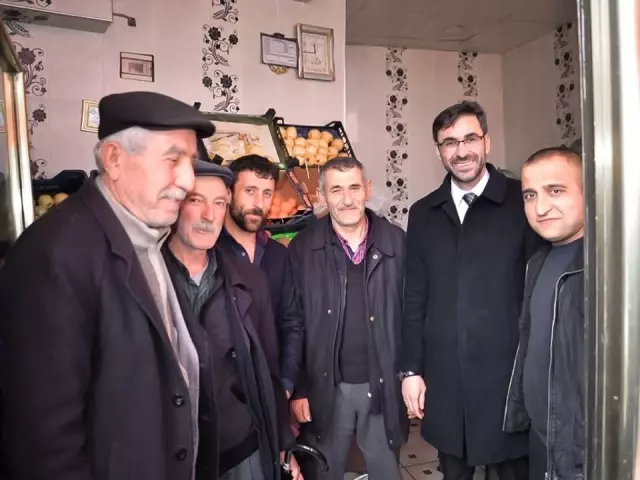 AK Parti'nin Yeni Belediye Başkanından Teşekkür Ziyareti AK Parti'nin Yeni Belediye Başkanından Teşekkür Ziyareti