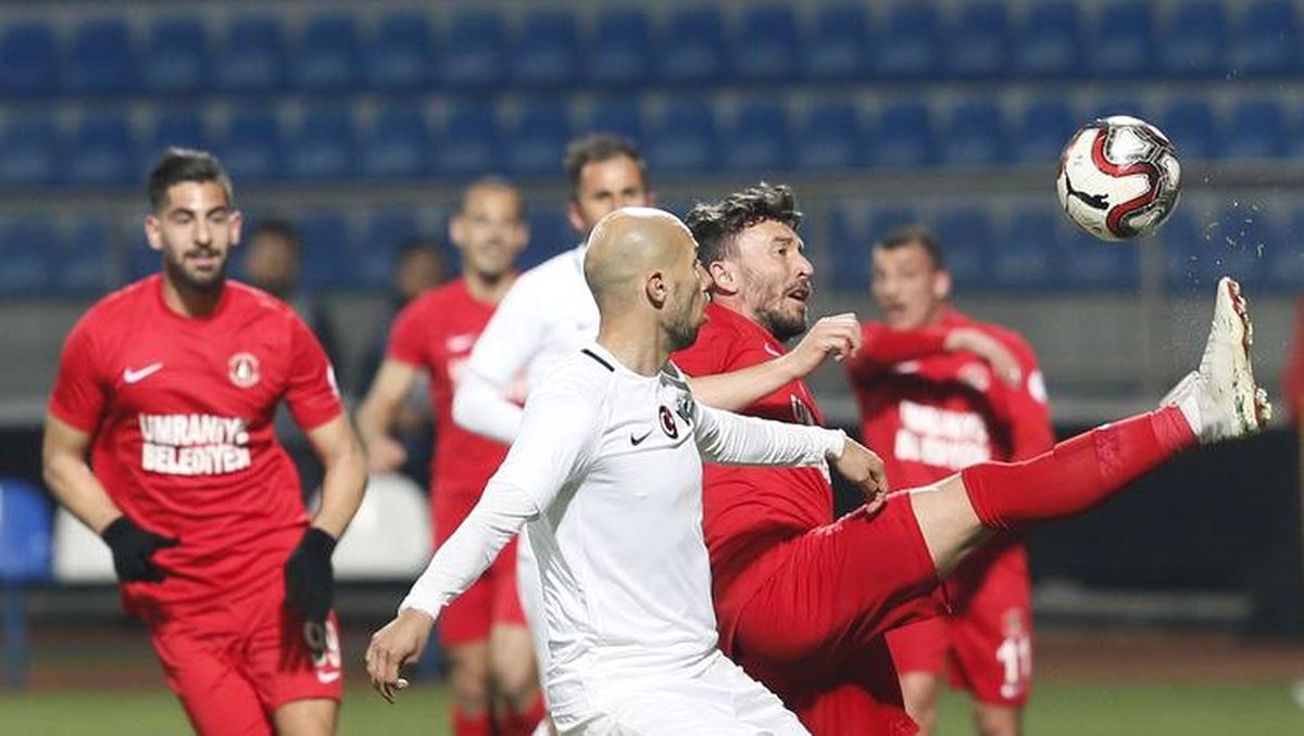 Akhisarspor, Ümraniyespor'u 1-0 Mağlup Etti