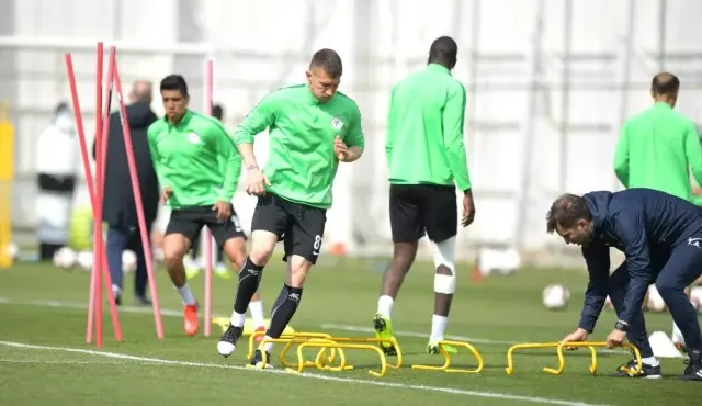 Atiker Konyaspor, M.başakşehir Hazırlıklarına Devam Ediyor Atiker Konyaspor, M.başakşehir Hazırlıklarına Devam Ediyor