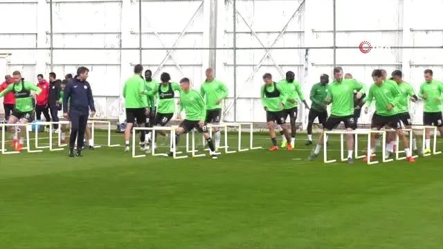 Atiker Konyaspor, M.başakşehir Hazırlıklarına Devam Ediyor Atiker Konyaspor, M.başakşehir Hazırlıklarına Devam Ediyor